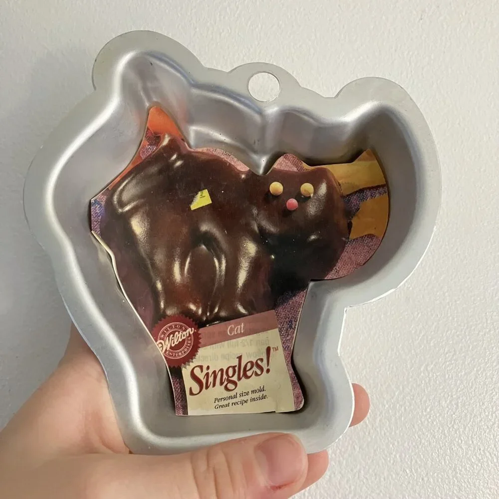 New Vintage Wilton Cat Black Halloween Singles‎ Mini Treat Cake Pan Mold Insert